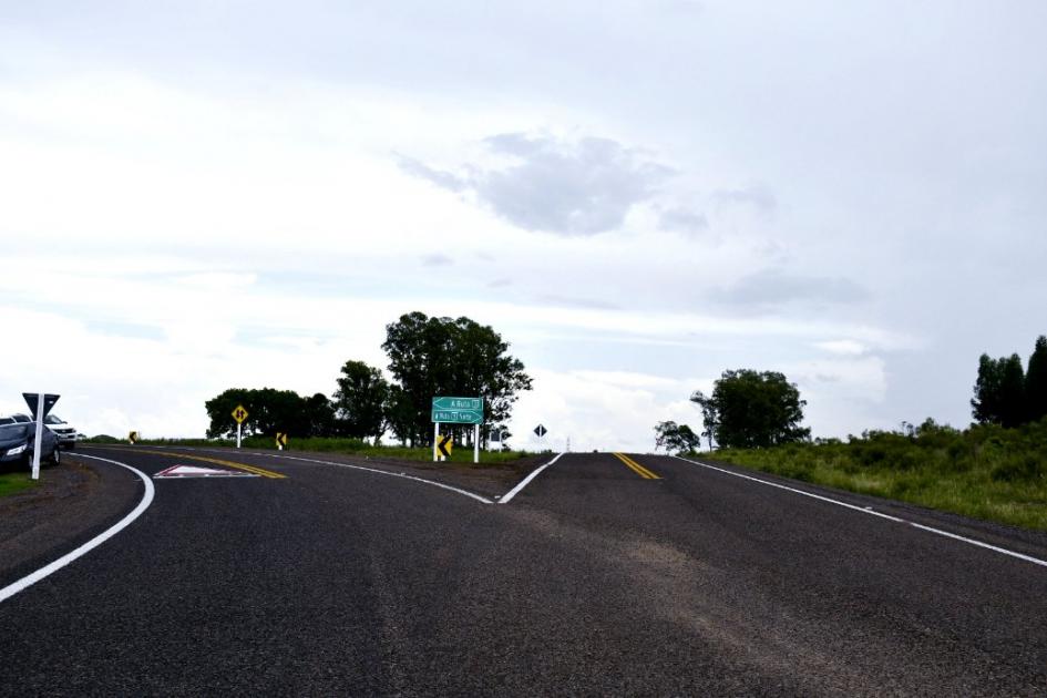 Empalme de las rutas 4 y 20. Empalme de las rutas 4 y 20.