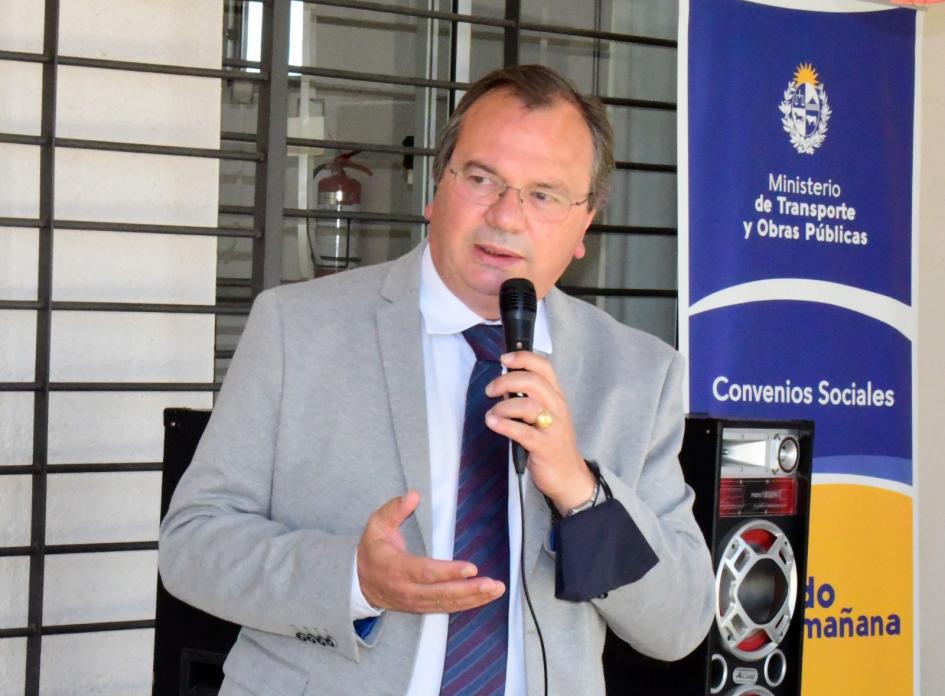 “Queremos que se vea la parte humana del Ministerio” Ministro Falero da su discurso en inauguración de obras en CAIF Los Periquitos