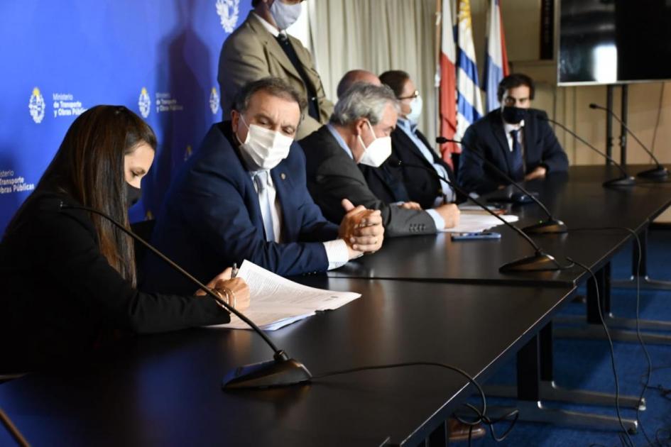 Se adjudicó PPP vial Circuito 2 Autoridades firman contrato de la PPP vial Circuito 2