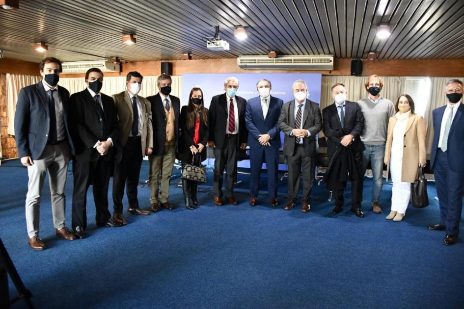 Se adjudicó PPP vial Circuito 2 Autoridades firman contrato de la PPP vial Circuito 2