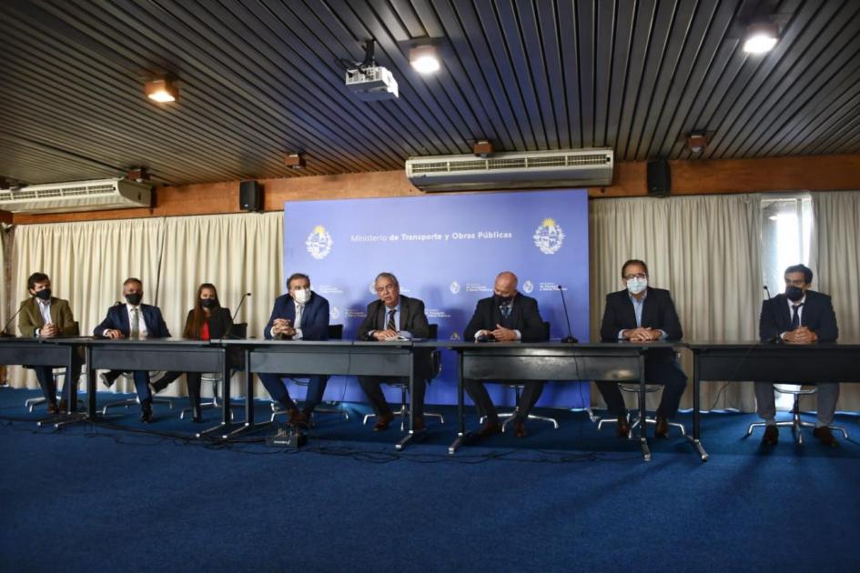 Se adjudicó PPP vial Circuito 2 Autoridades firman contrato de la PPP vial Circuito 2