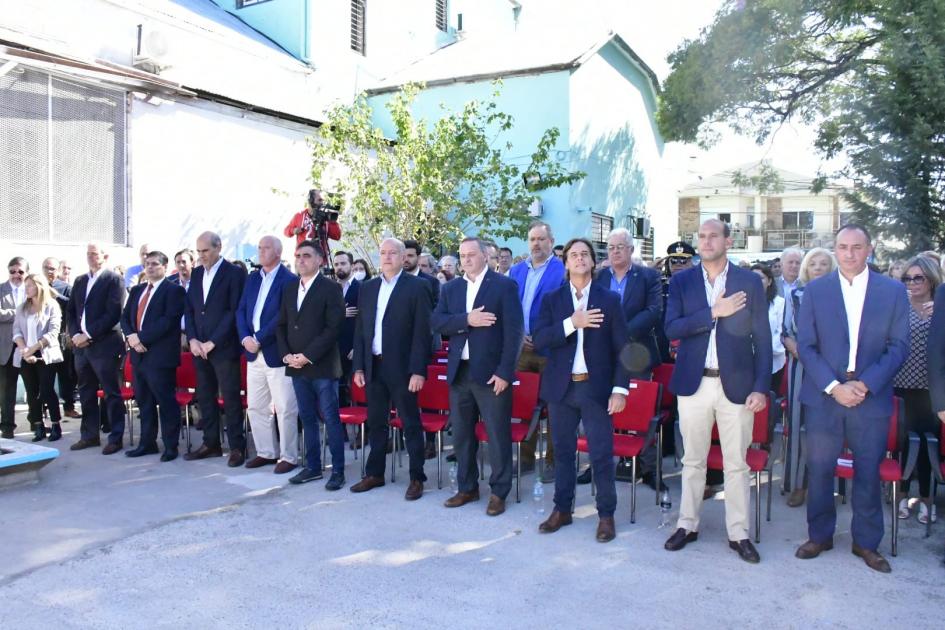inauguración centro de referencia de políticas sociales en Salto inauguración centro de referencia de políticas sociales en Salto