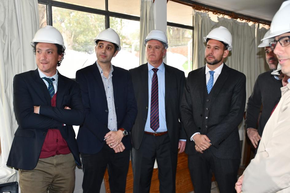 Recorrida de autoridades MTOP y Mides en Tiburcio Cachón Avanzan obras en el Centro de Rehabilitación “Tiburcio Cachón” por convenio entre el MIDES y MTOP