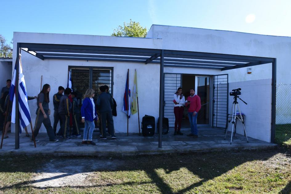 Recibimiento de estudiantes y beneficiarios del Liceo Francisco, Paysandú