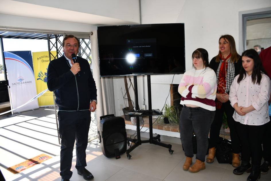 Discurso del Ministro Falero en la Asociación Down de Salto