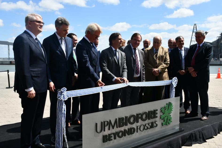Inauguración de planta UPM en Puerto de Montevideo