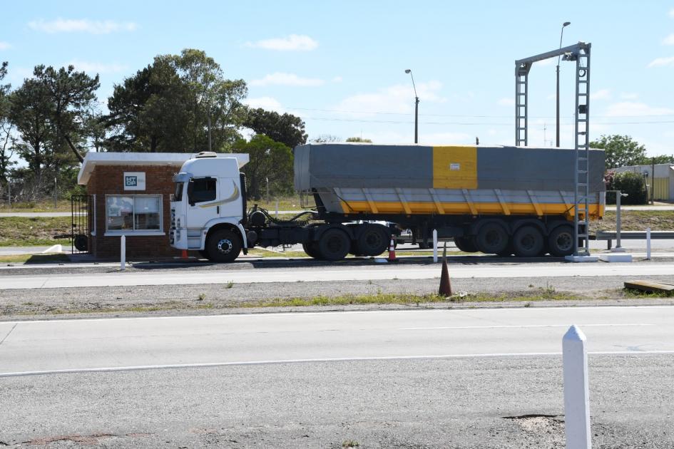 LXII Reunión Ordinaria del Subgrupo de Trabajo Nº5 “Transporte” del Mercosur Demostración de fiscalización en balanza de peaje ruta 1
