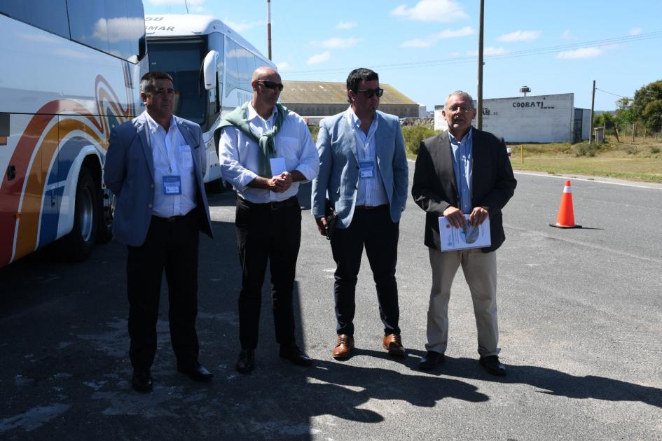 LXII Reunión Ordinaria del Subgrupo de Trabajo Nº5 “Transporte” del Mercosur Demostración de fiscalización en balanza de peaje ruta 1