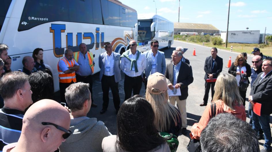 LXII Reunión Ordinaria del Subgrupo de Trabajo Nº5 “Transporte” del Mercosur Demostración de fiscalización en balanza de peaje ruta 1