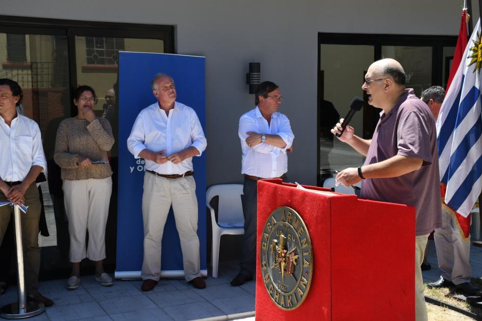 Inauguración de obras en Casa Armenia Hnchakian Autoridades en el acto de inauguración