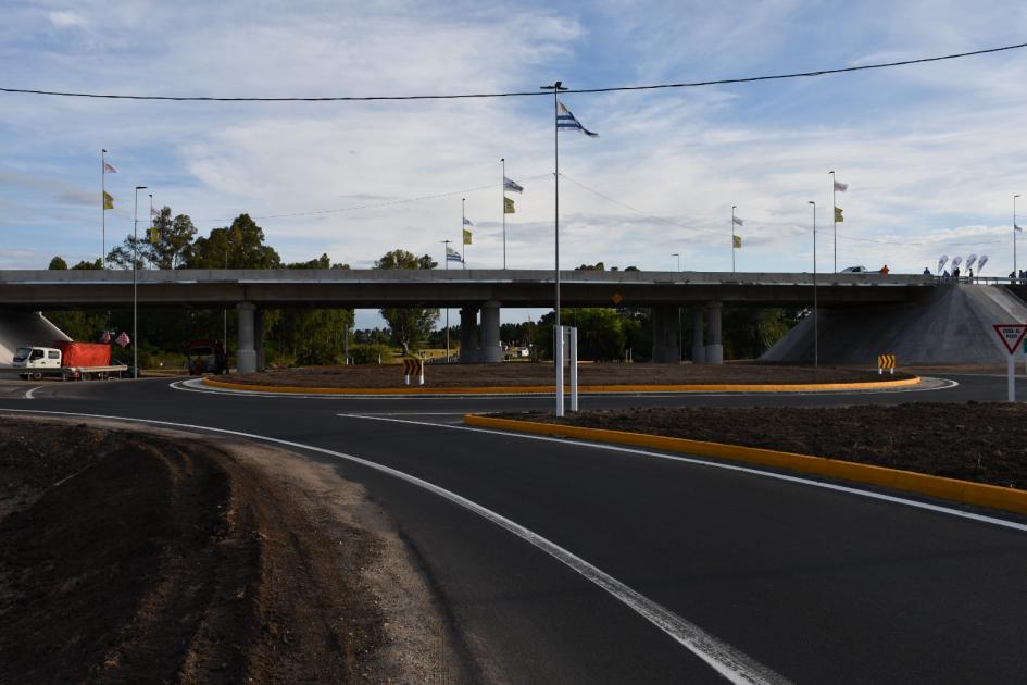 Inauguración nuevo intercambiador en ruta 8 y 11