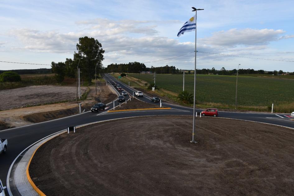 Inauguración nuevo intercambiador en ruta 8 y 11 Inauguración nuevo intercambiador en ruta 8 y 11