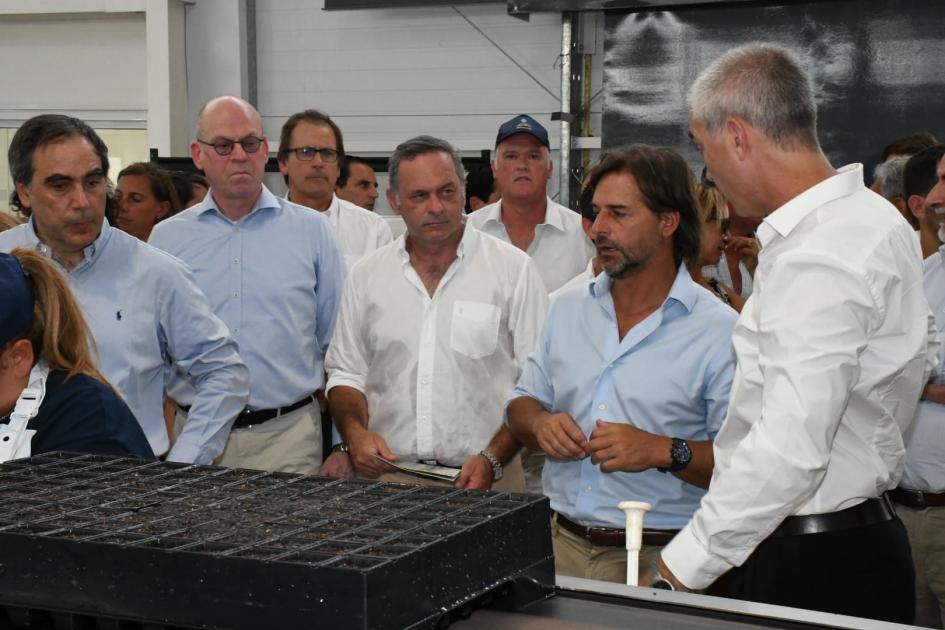 Visita al nuevo vivero de UMP Visita al nuevo vivero de UMP