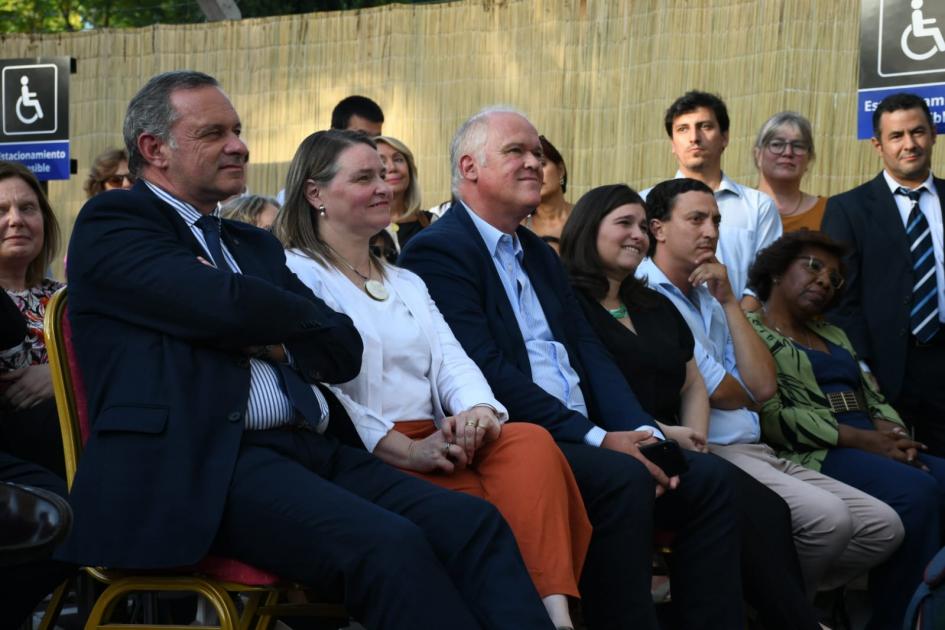 Inauguración de obras en Centro Tiburcio Cachón