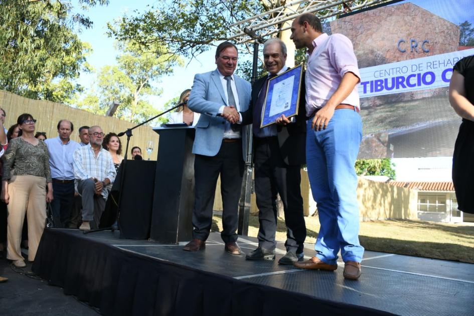 Inauguración de obras en Centro Tiburcio Cachón