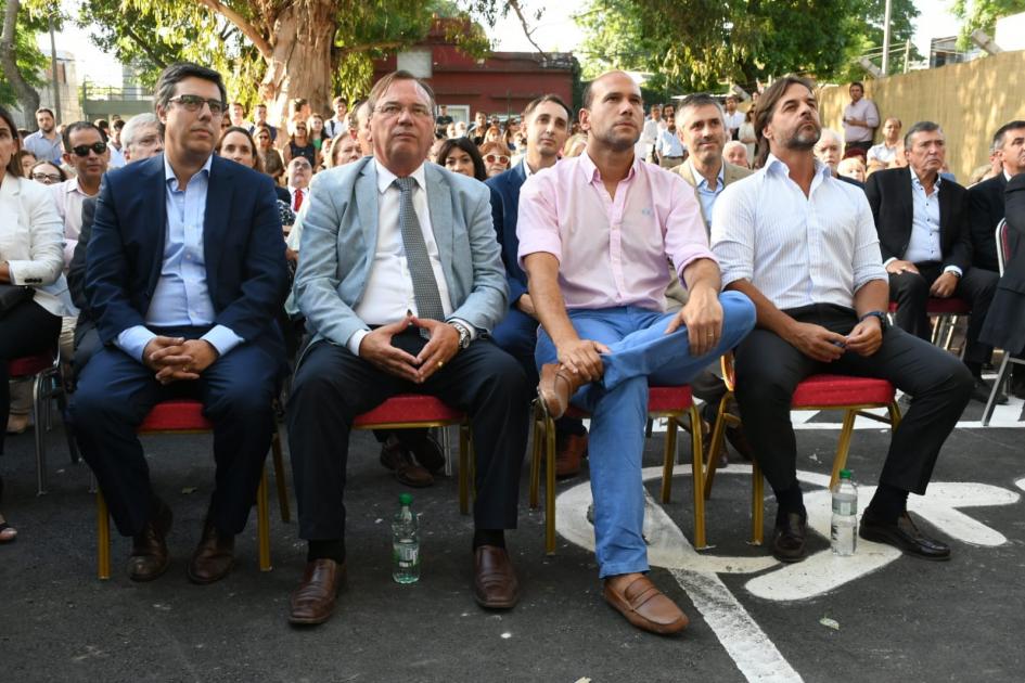 Inauguración de obras en Centro Tiburcio Cachón Inauguración de obras en Centro Tiburcio Cachón