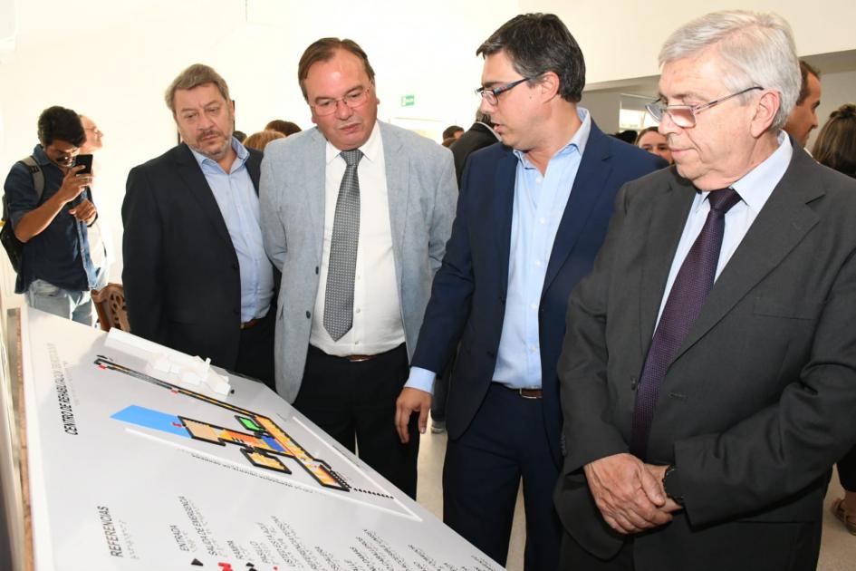 Inauguración de obras en Centro Tiburcio Cachón Inauguración de obras en Centro Tiburcio Cachón