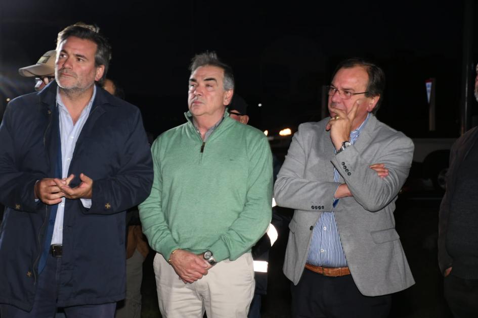 Inauguración de luminaria en ruta 21 y bypass de Carmeloº