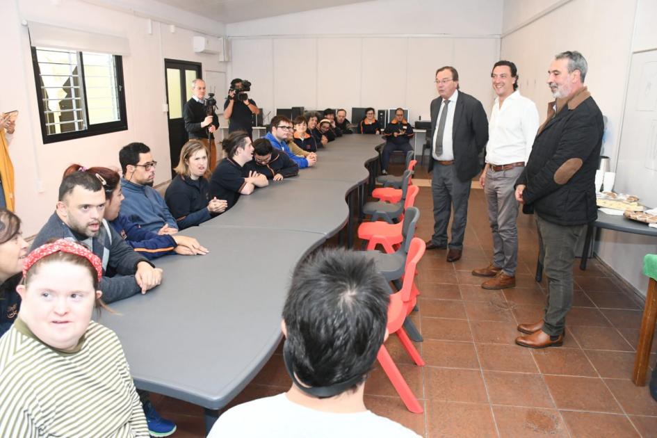 Inauguración de obras sociales en el Centro Manos Unidas Inauguración de obras sociales en el Centro Manos Unidas