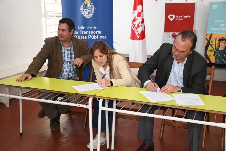 Firma de Convenio Social en Asoc. Civil Fé y Alegría Firma de Convenio Social en Asoc. Civil Fé y Alegría