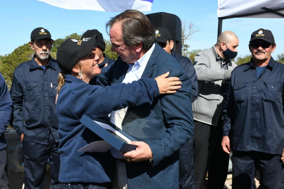 FIrma de Convenio Social en el Club Nacional de Fútbol de Sarandí del Yí FIrma de Convenio Social en el Club Nacional de Fútbol de Sarandí del Yí