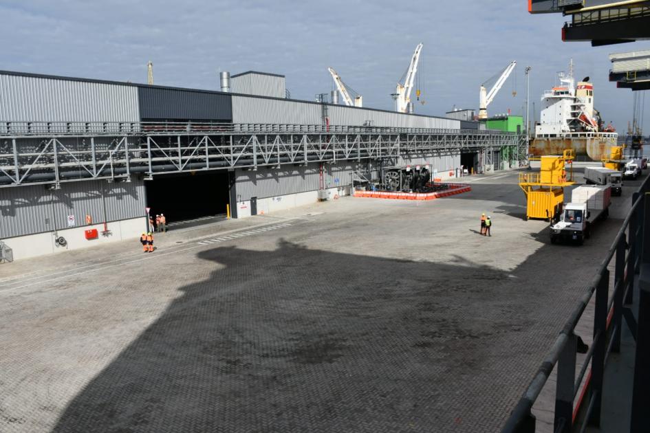 Inauguración primer barco Saga Welco con celulosa sale de Montevideo Inauguración primer barco Saga Welco con celulosa sale de Montevideo