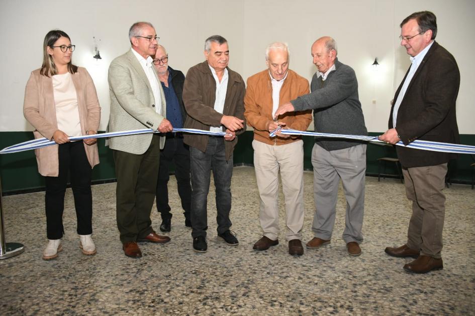 Inauguración de obras por convenio social en Centro Democrático