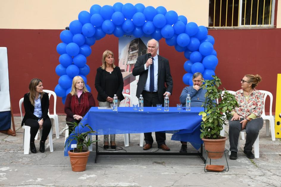 Firma de convenio social en la Congregación de los Hermanos Misericordistas del Uruguay