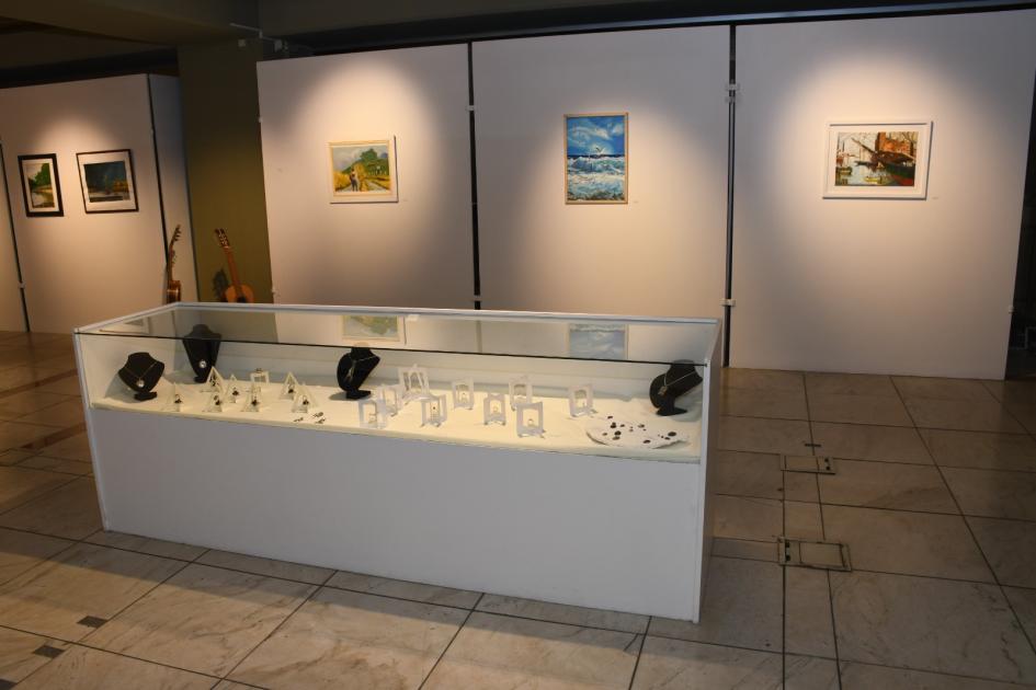 Muestra de la de alumnos de la Escuela de Artes y Artesanías Dr. Pedro Figari Muestra de la de alumnos de la Escuela de Artes y Artesanías Dr. Pedro Figari