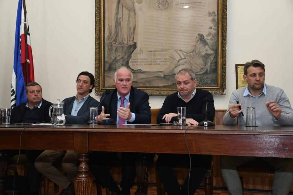 Firmas de convenios sociales en Intendencia de Florida