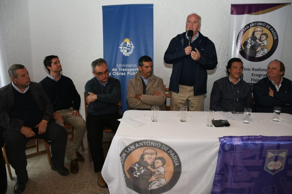 Inauguración de obras sociales en Fundación San Antonio de Padua