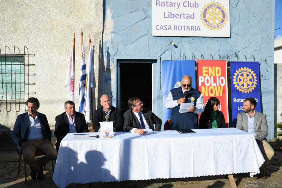 Firma de convenio social con Rotary Club de Libertad