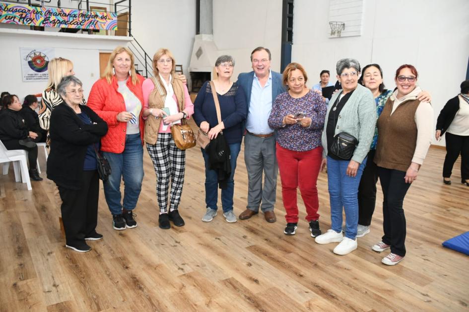 Inauguración en Amaneceres Inauguración en Amaneceres