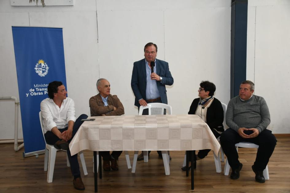 Inauguración en Amaneceres