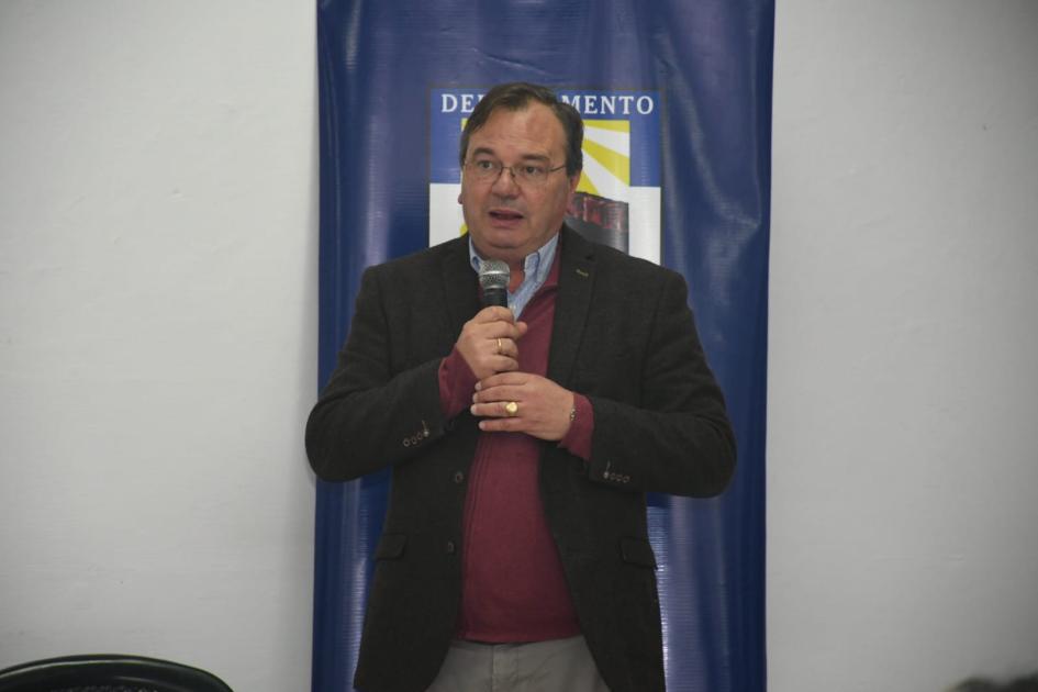 Inauguración de obras en Club Nacional de Football de Pirarajá