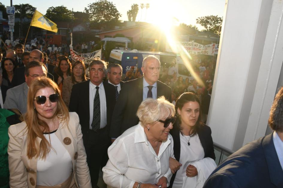 Inauguración Hospital del Cerro Inauguración Hospital del Cerro