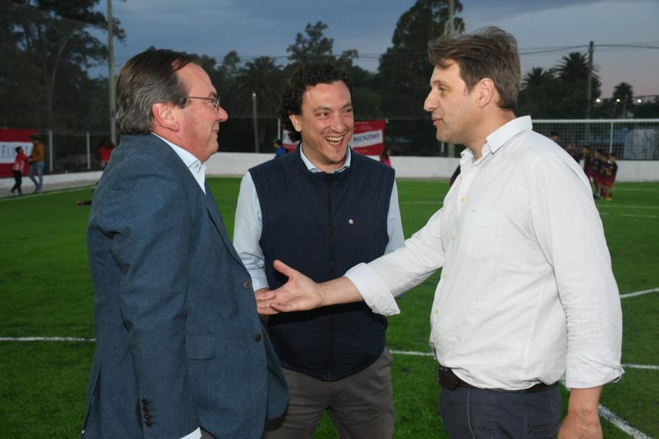 Inauguración de cancha en I.A. El Inca Inauguración de cancha en I.A. El Inca