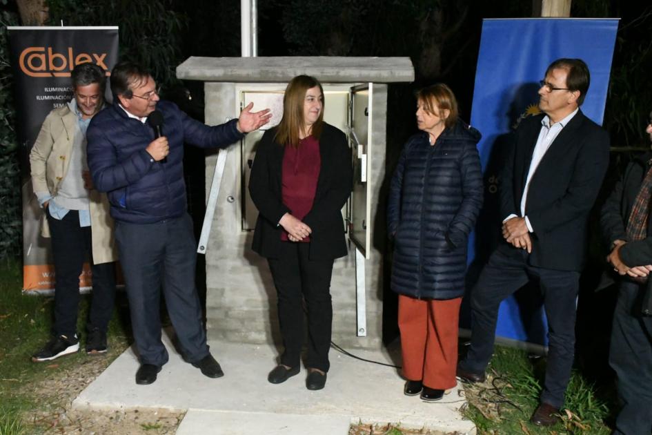 Inauguració de luminaria LED en balnearios de Maldonado