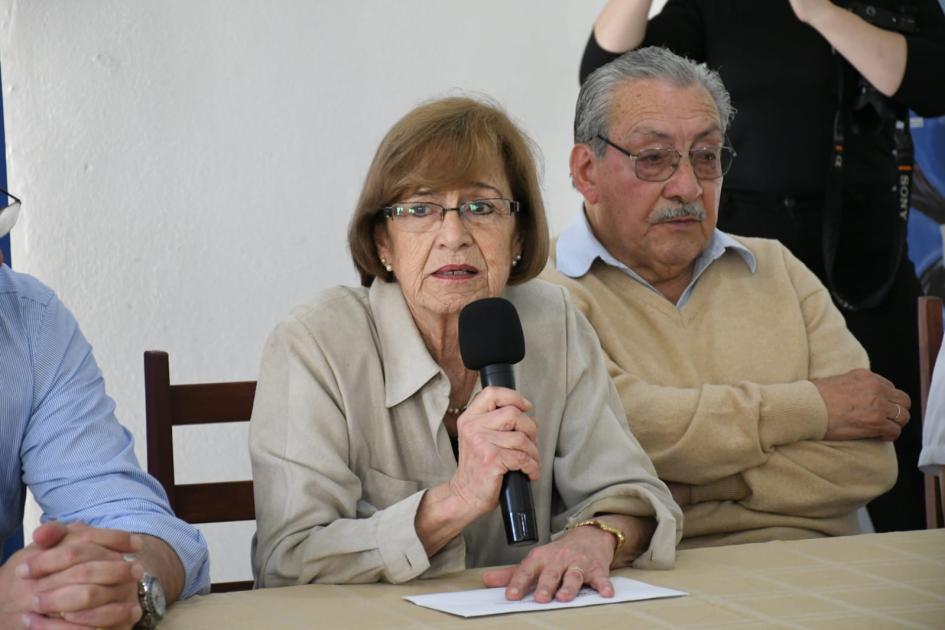 Firma de convenio social con la Asociación Civil para la integración del adulto mayor de Cerro Largo