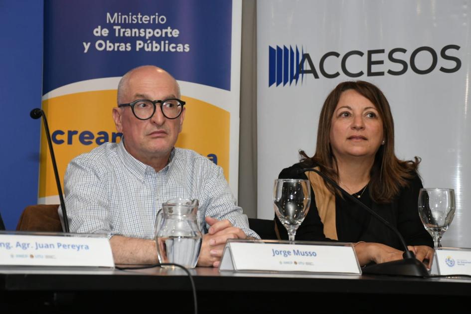 Cierre de Programa Accesos 2023 en MTOP Cierre de Programa Accesos 2023 en MTOP