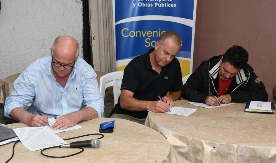 Firma de convenios sociales con el Club Social y Deportivo de Bochas Güemes