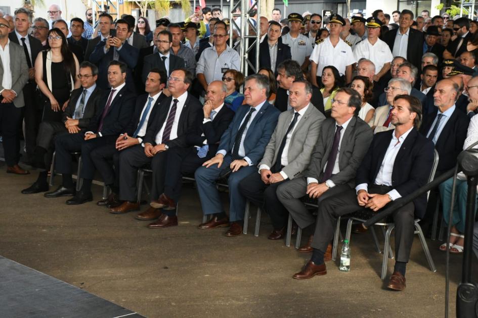 Inaugurado el primer aeropuerto binacional de América Latina en Rivera