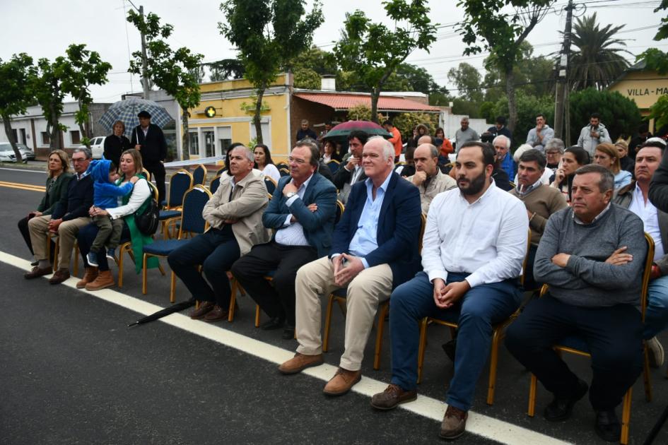 Inauguración de obras viales en Ismael Cortinas