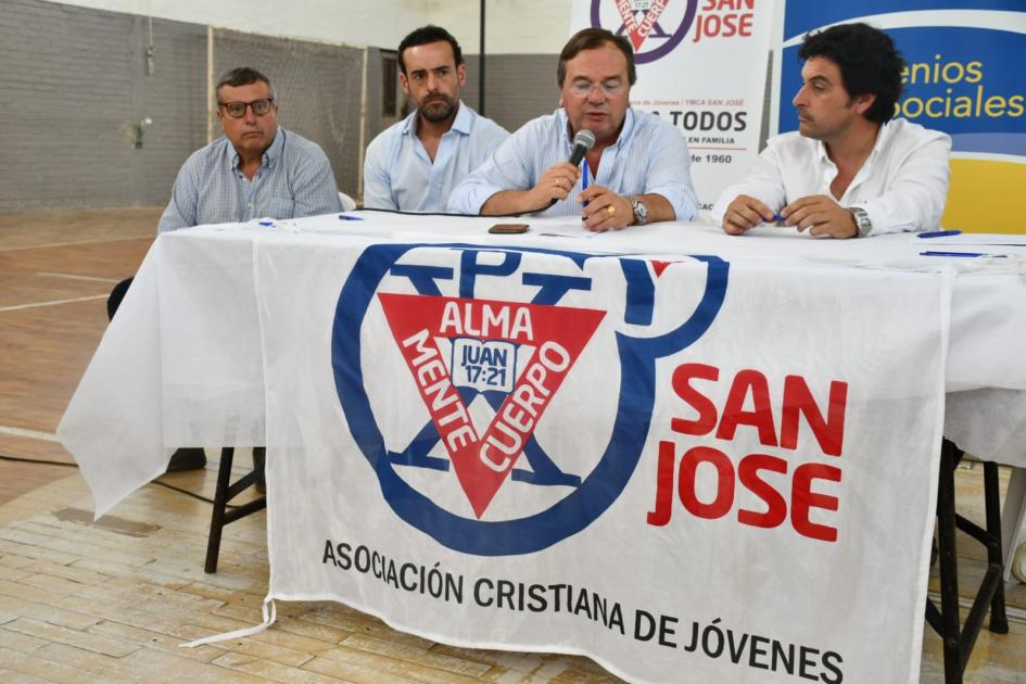 Firma de convenio social con la ACJ San José Firma de convenio social con la ACJ San José