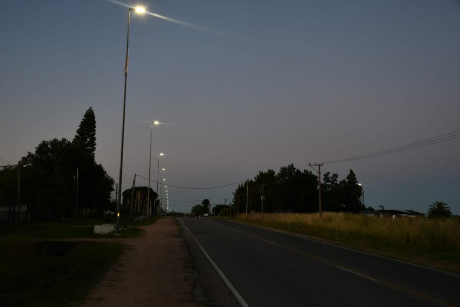 Inauguración de luminarias en Canelones