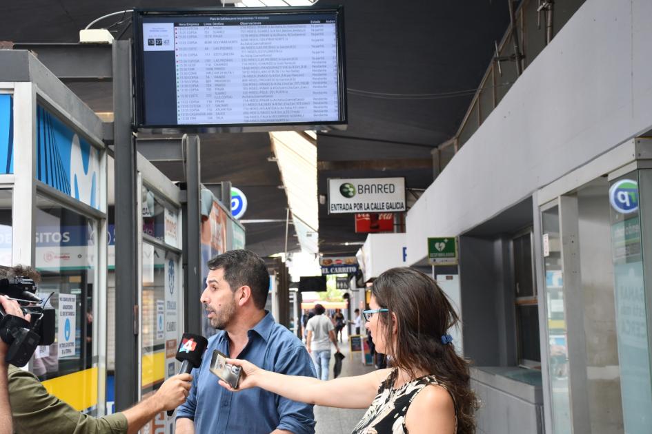 Joselo Hernández en Terminal Río Branco