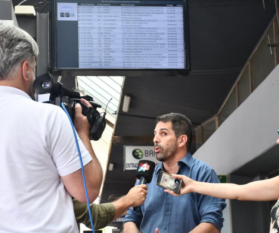 Joselo Hernández en Terminal Río Branco