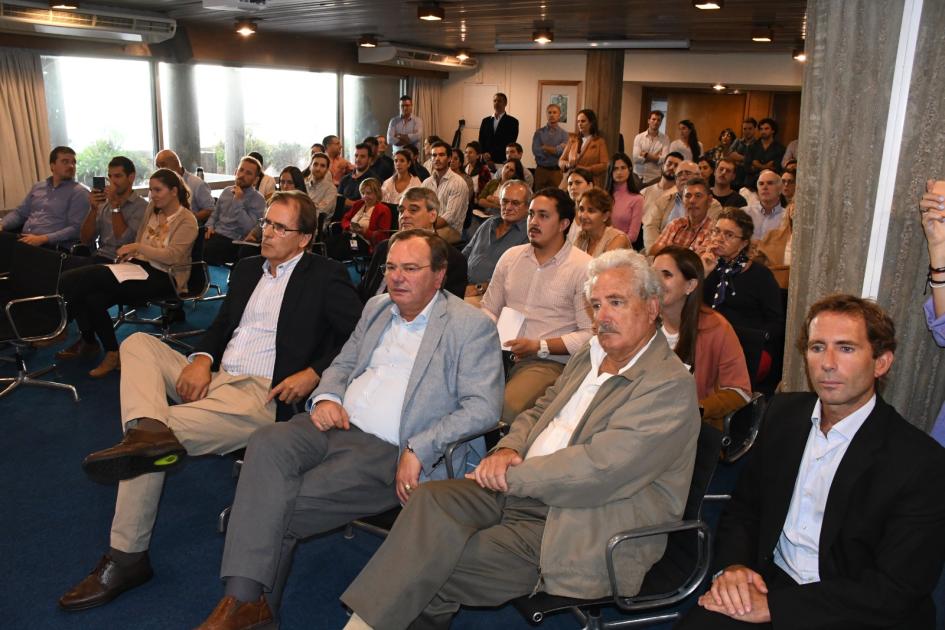 Exposición de proyectos de ingenieros del MTOP para CILA 2024 Exposición de proyectos de ingenieros del MTOP para CILA 2024