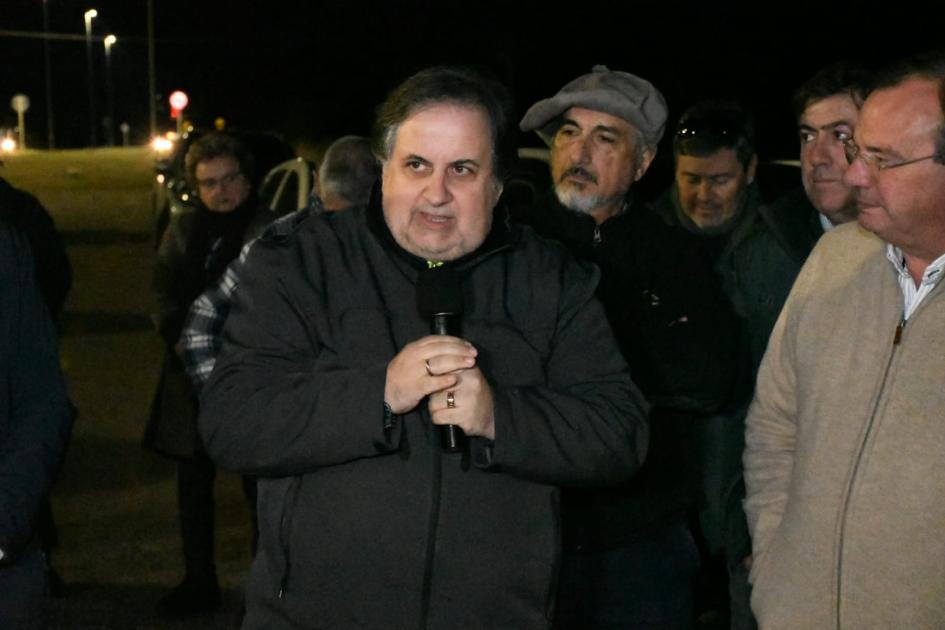 Inauguración de luminarias y obras sociales en Canelones Inauguración de luminarias y obras sociales en Canelones