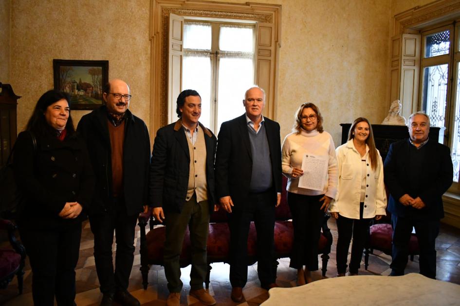 Convenios Sociales: 11.5 millones de pesos para mejorar instituciones de Montevideo Convenios Sociales: 11.5 millones de pesos para mejorar instituciones de Montevideo